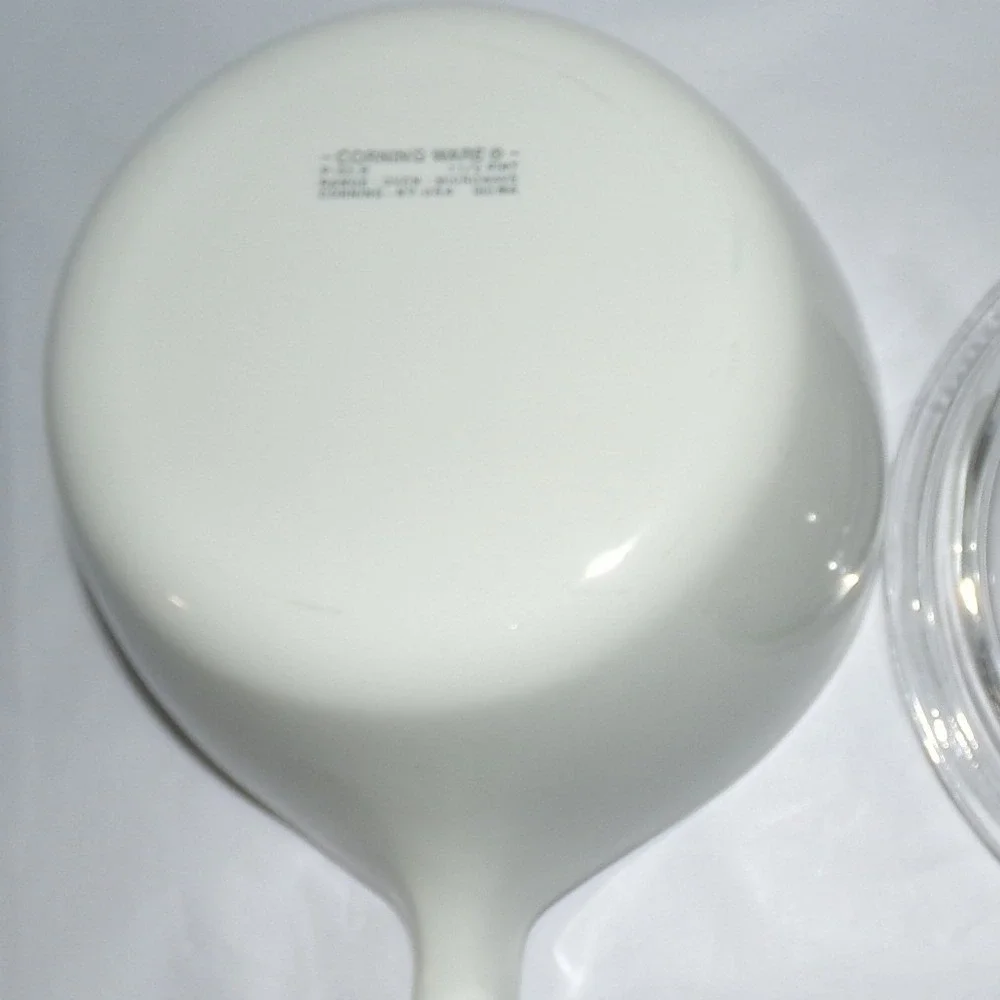 Vintage P-82 Corningware 1.5 Pint White Saucepan with Glass Lid